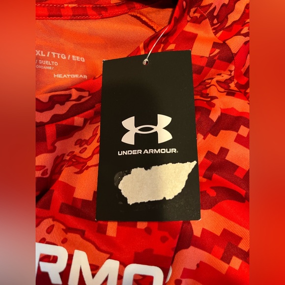Under Armour Tech ABC Camo Short Sleeve Shirt XXL Red 1361698 690 Print 2XL New - Picture 9 of 11